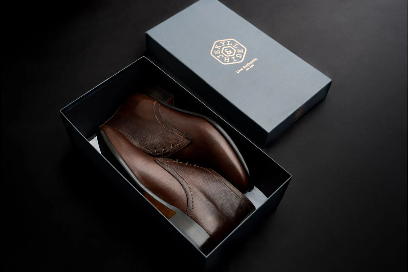 From Office to Outdoors: Versatile Leather Shoes for Every Occasion