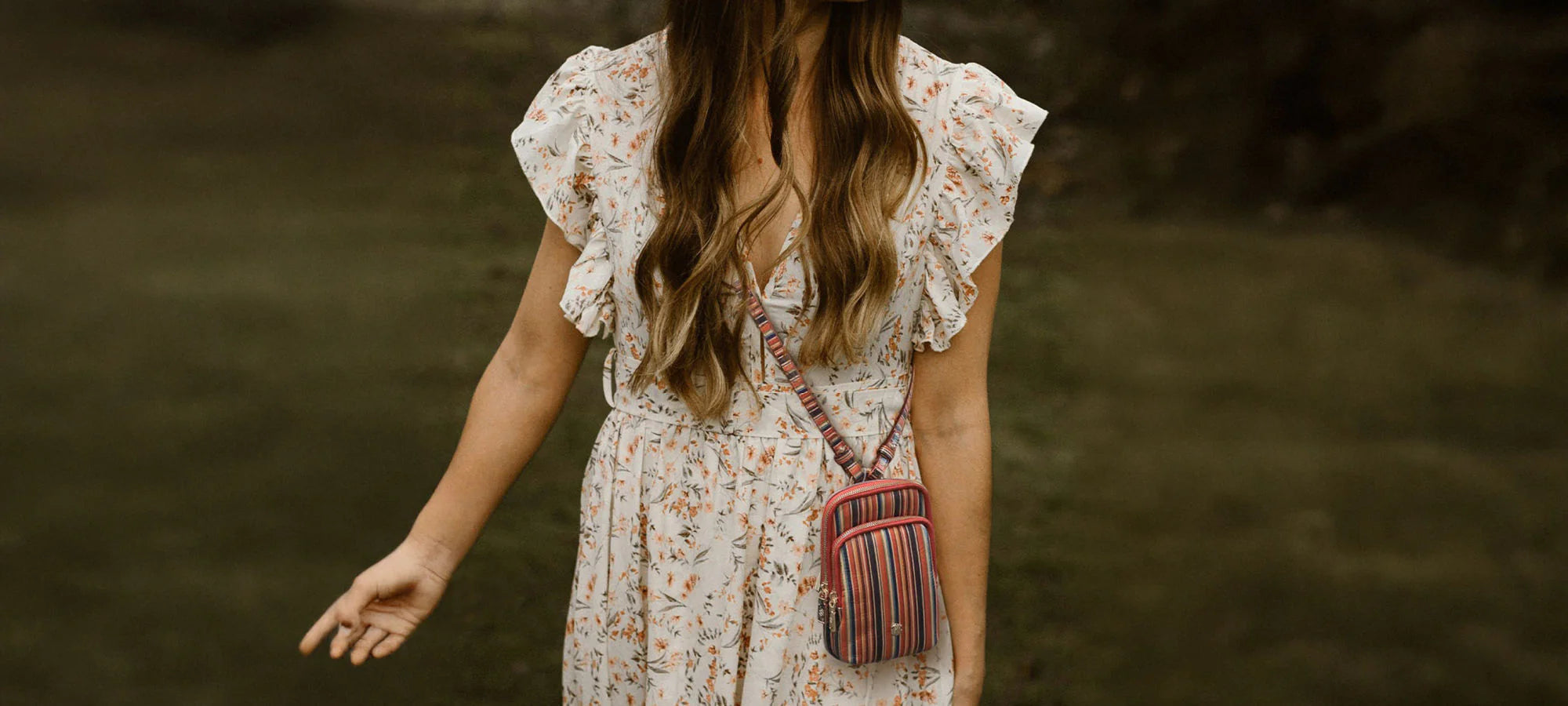Embrace the Minimalist Trend with Small Leather Sling Bags