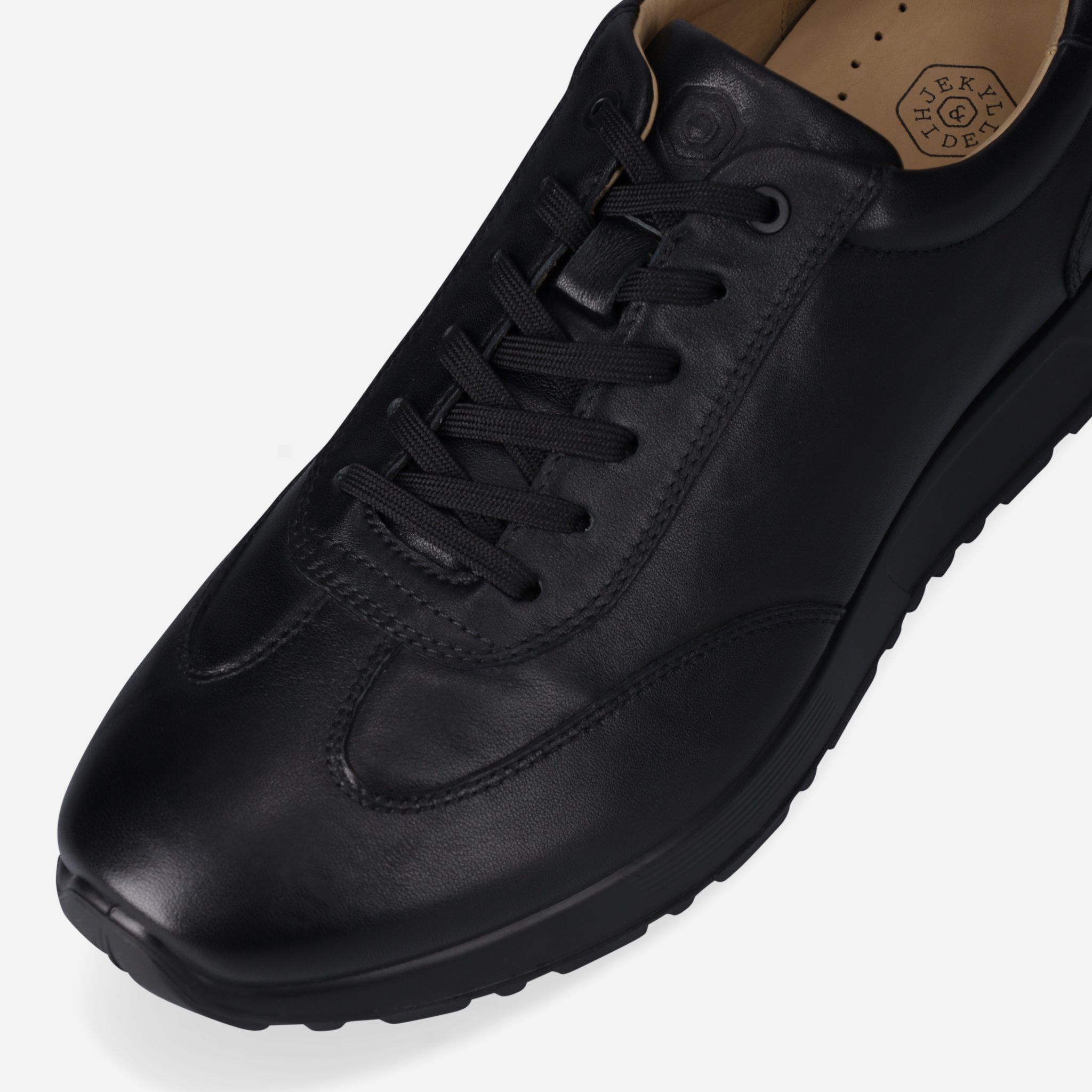 Beaumont Smart Leather Sneaker