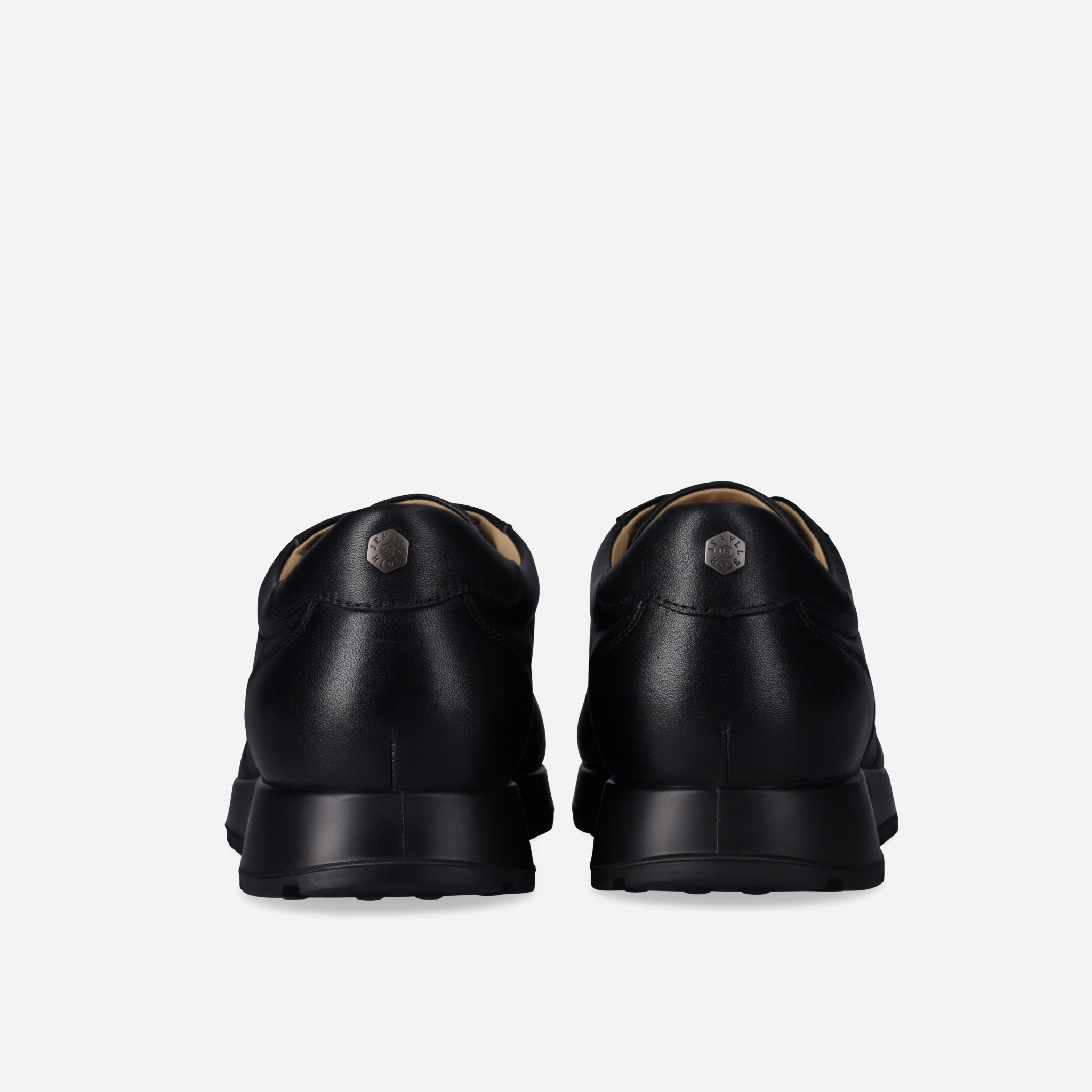 Beaumont Smart Leather Sneaker