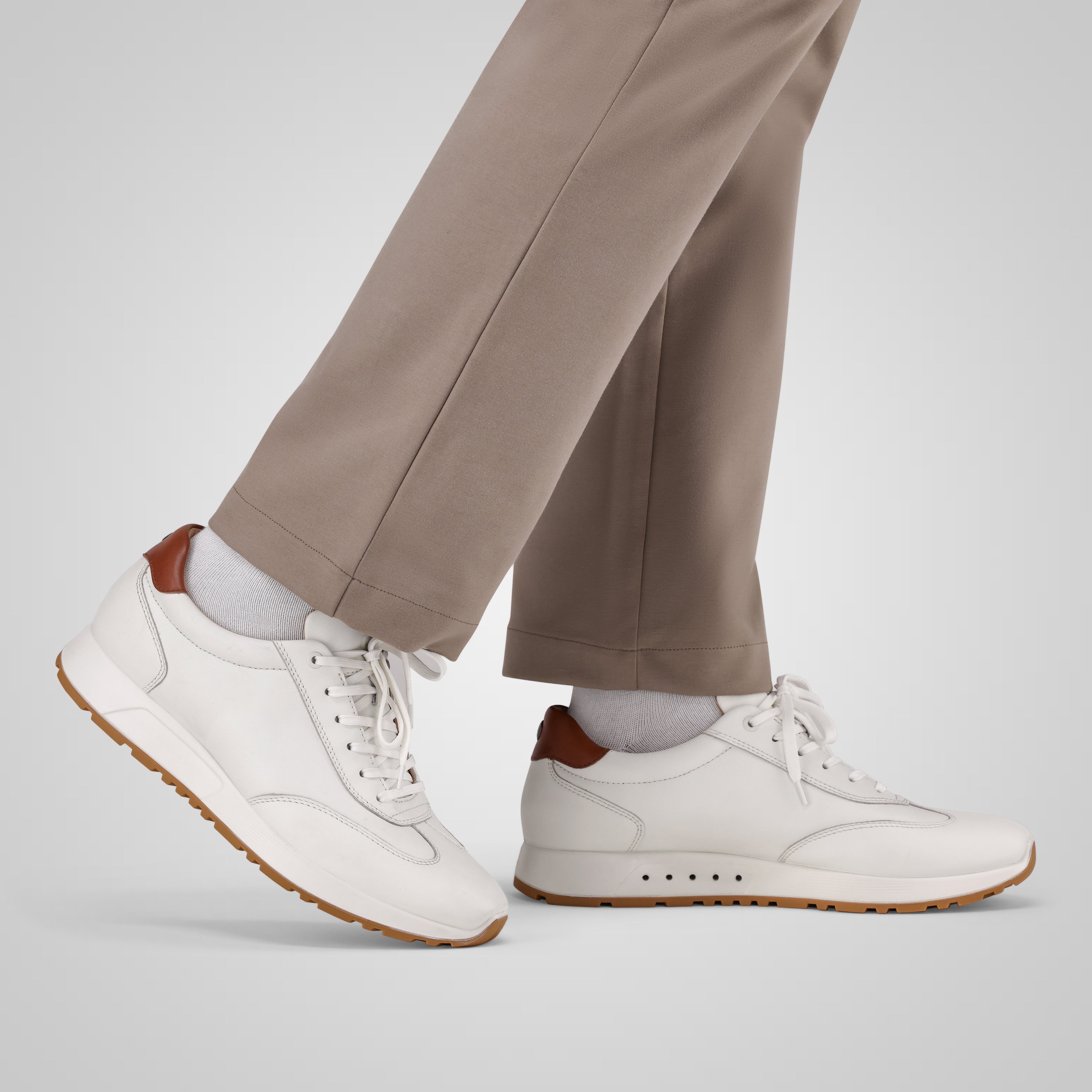 Beaumont Smart Leather Sneaker