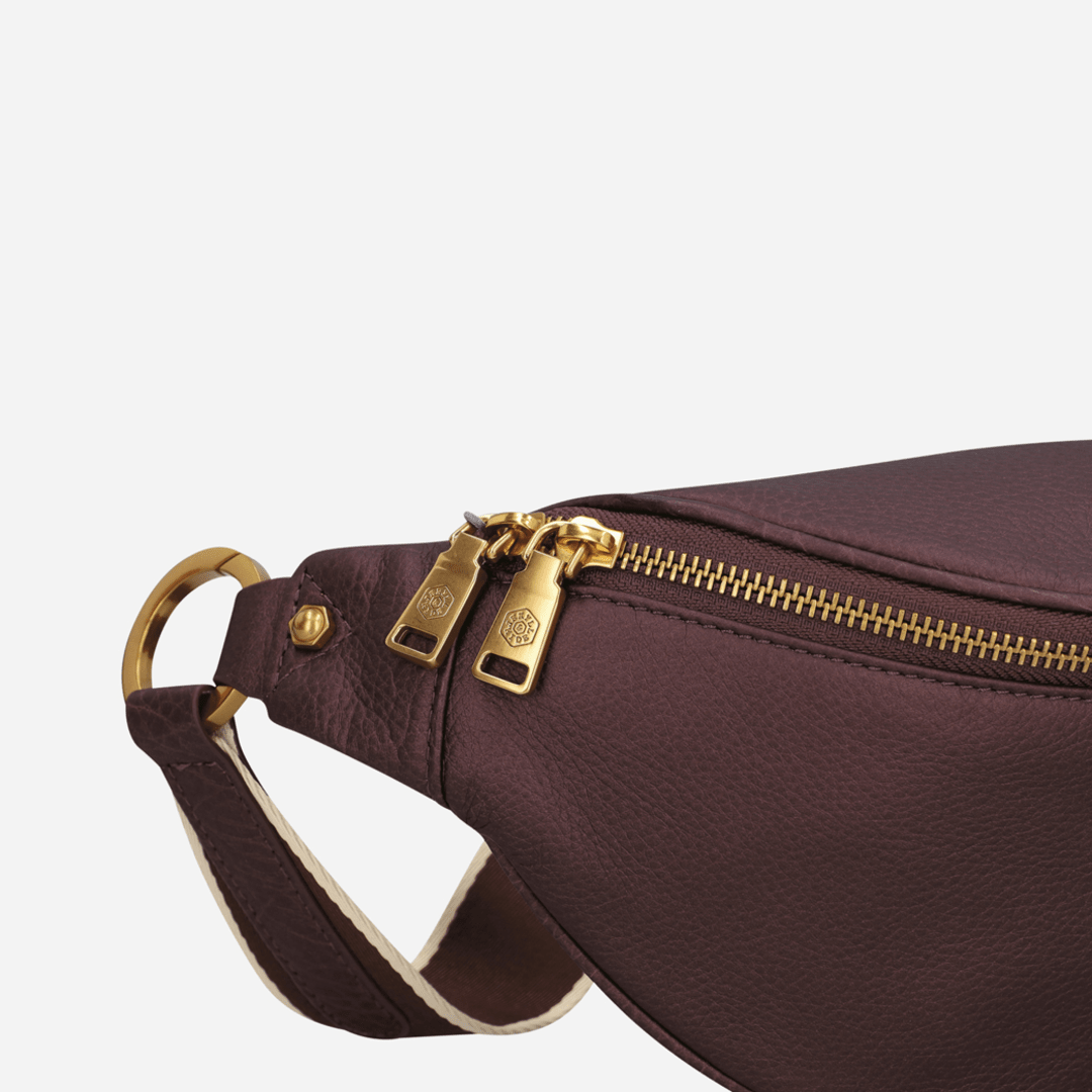 Geneva Ladies Leather Waist Bag