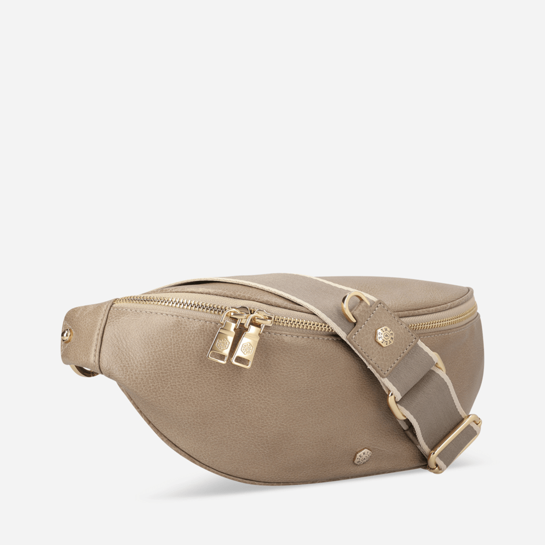 Geneva Ladies Leather Waist Bag