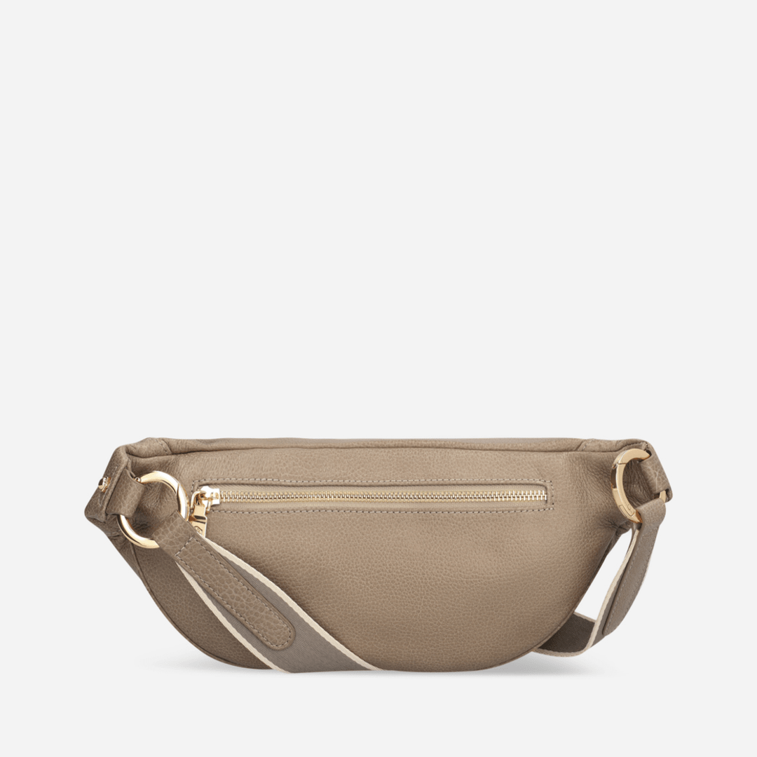 Geneva Ladies Leather Waist Bag