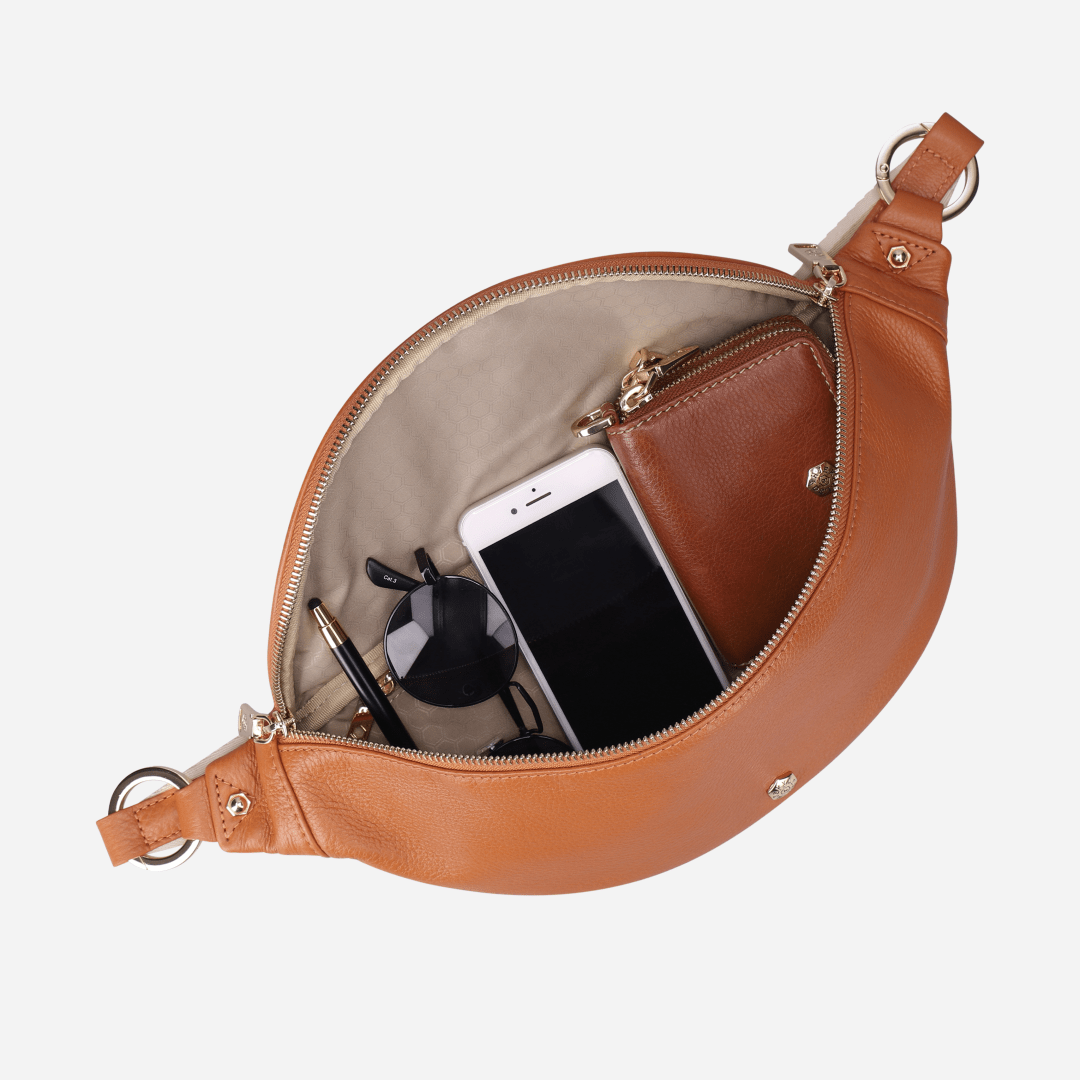 Geneva Ladies Leather Waist Bag