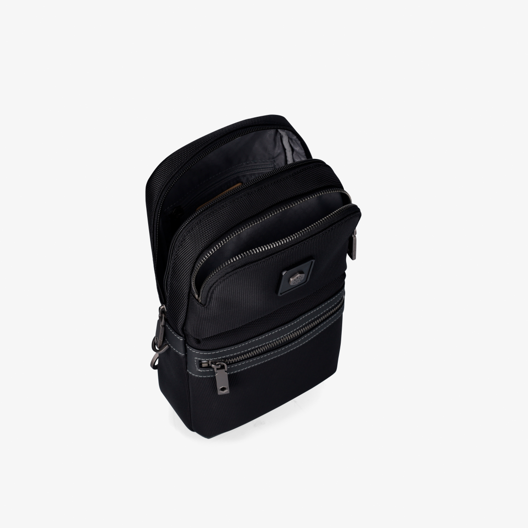 Nylon Travellers Chest Bag, Black