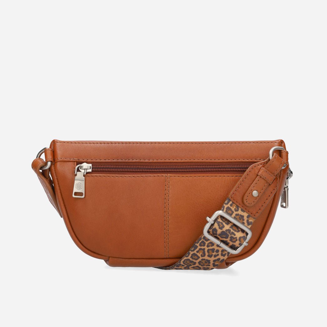 Slim Ladies Leather Waist Bag, Tan