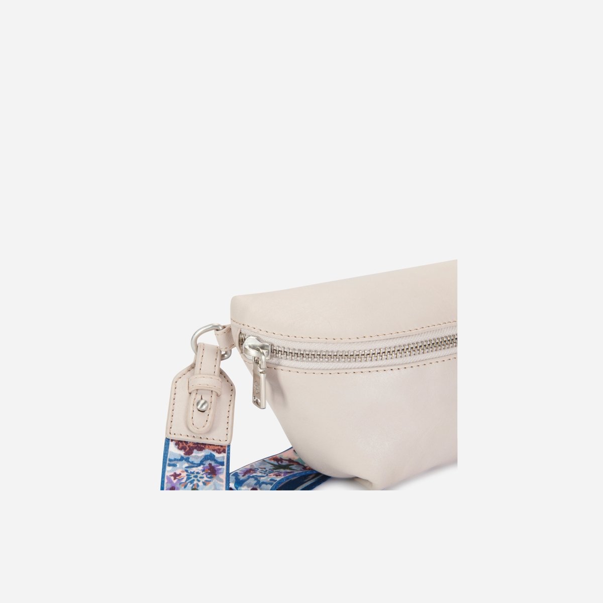 Osaka Slim Ladies Leather Waist Bag, Pebble