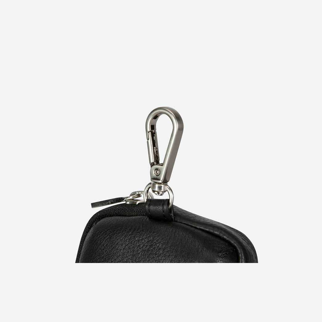 Osaka Multi Purpose Pouch, Black