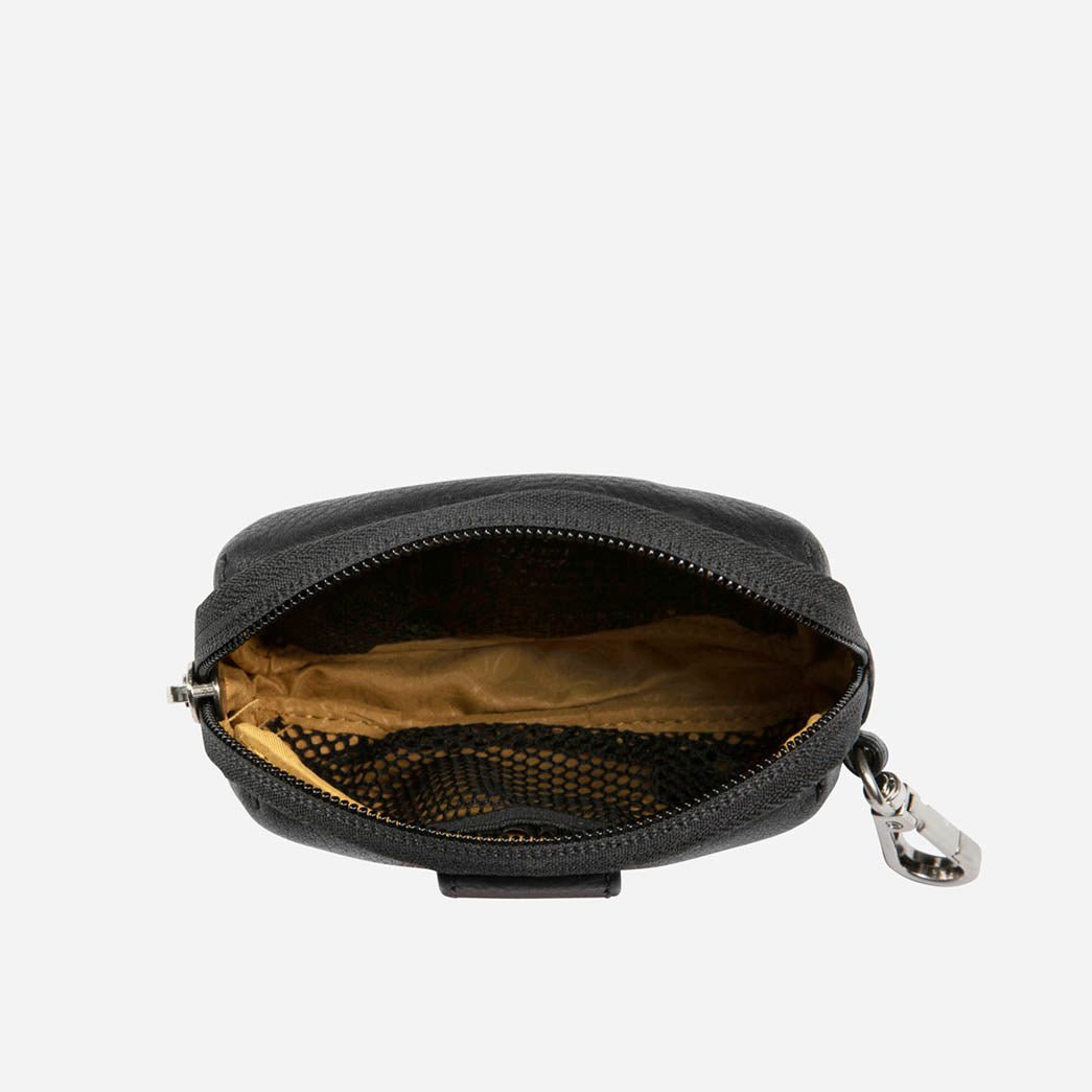 Osaka Multi Purpose Pouch, Black