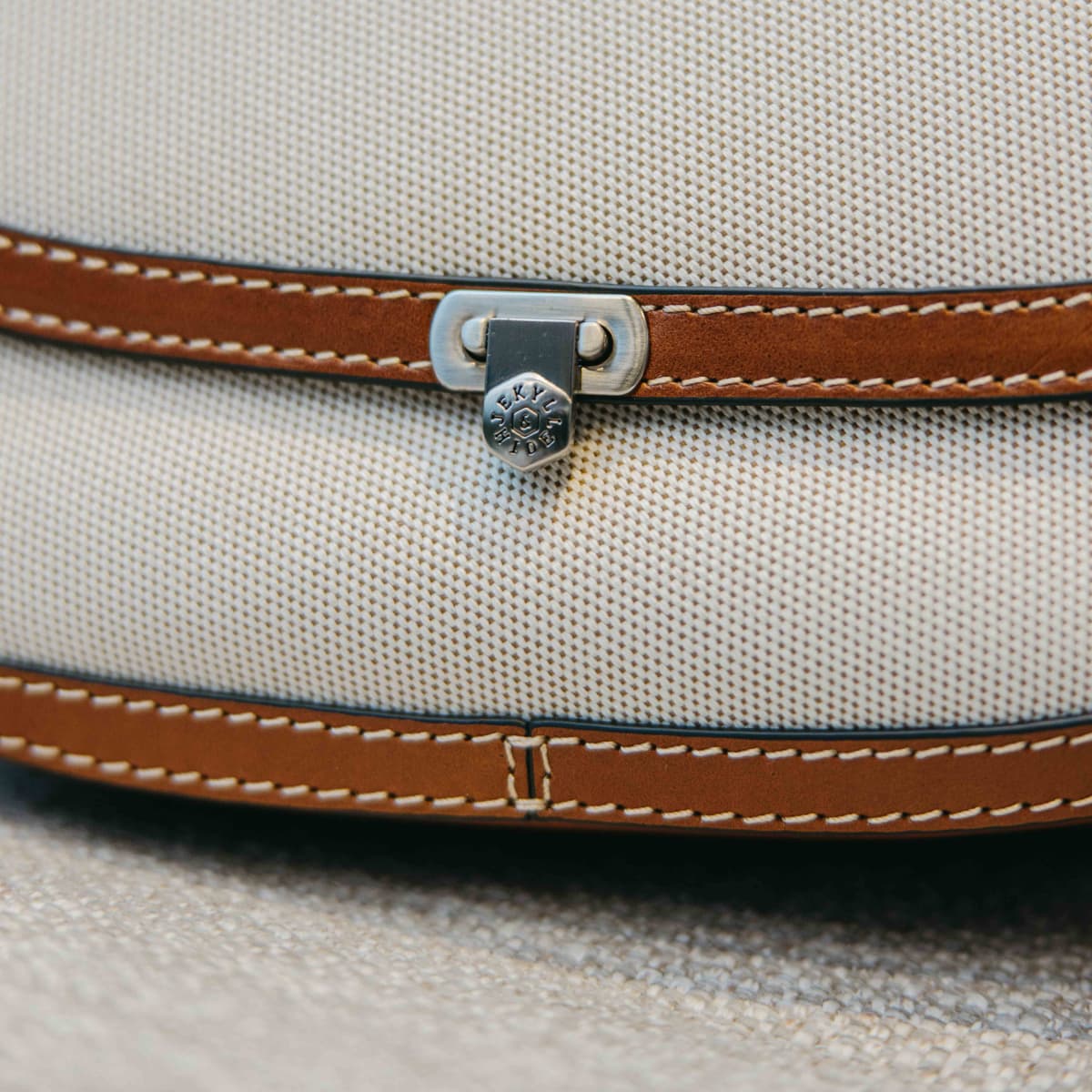 Cannes Saddle Bag