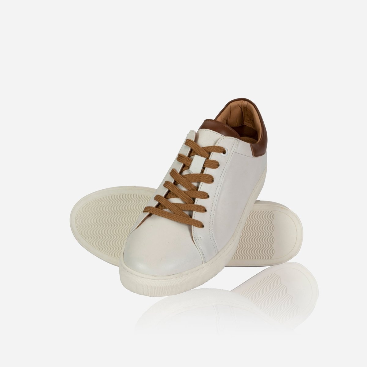 Seattle Leather Sneaker