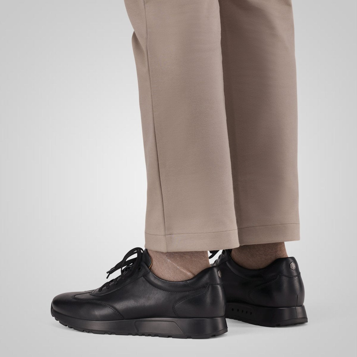 Beaumont black men's leather sneakers by Jekyll & Hide - product image 16