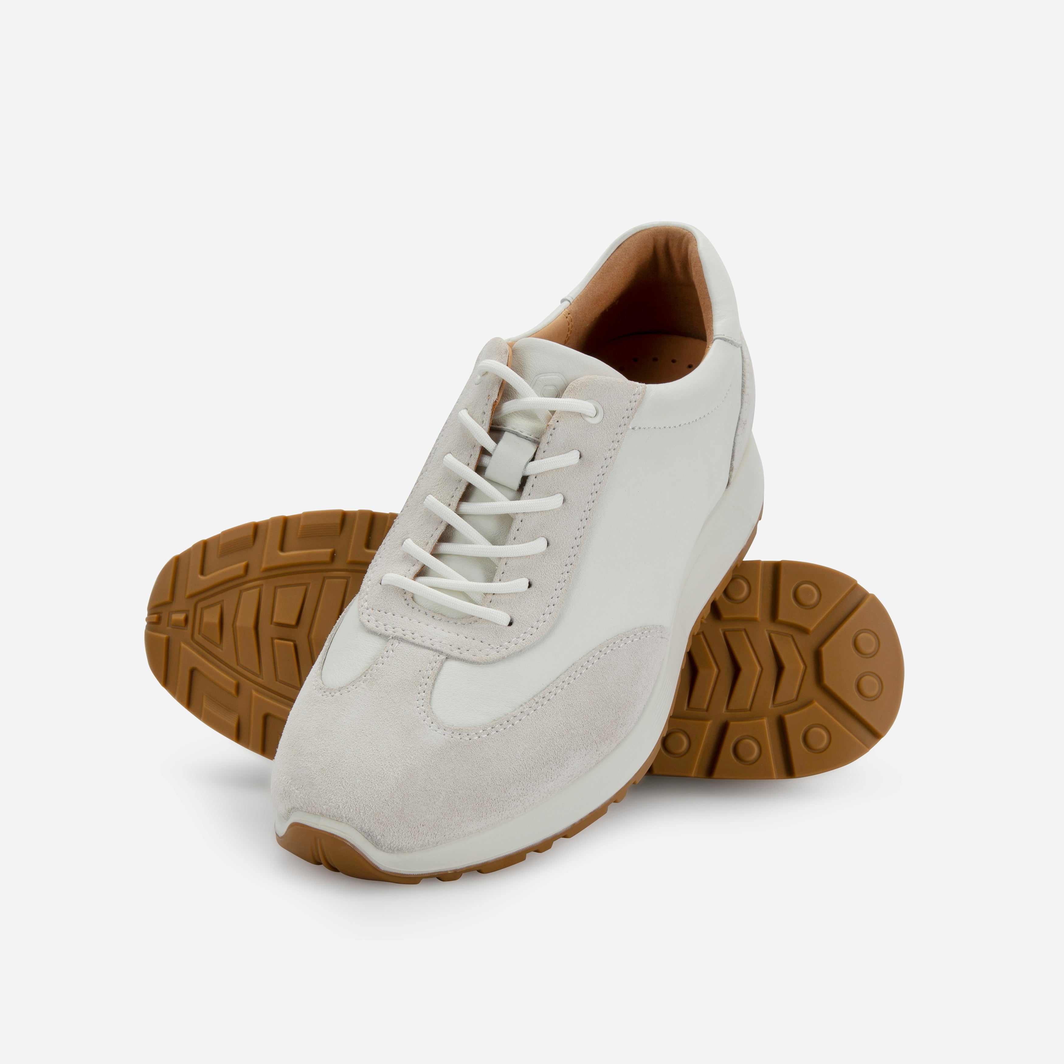 White leather sneaker, side view – Jekyll & Hide