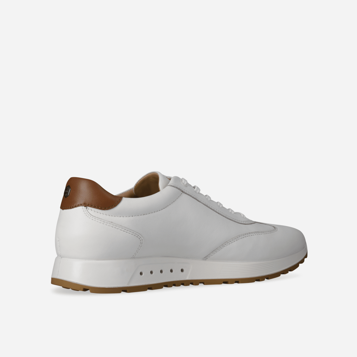 Beaumont black men's leather sneakers by Jekyll & Hide - stitching detail