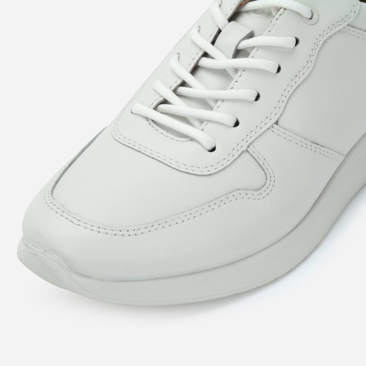 Franca white leather sneakers by Jekyll & Hide - close-up detail