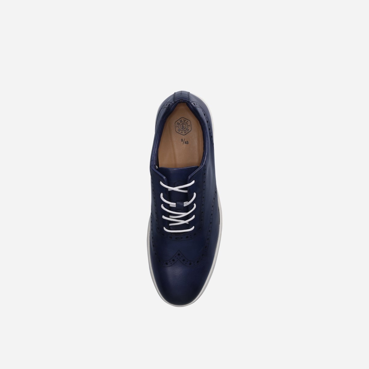 Beaumont navy men's leather sneakers by Jekyll & Hide - hardware detail