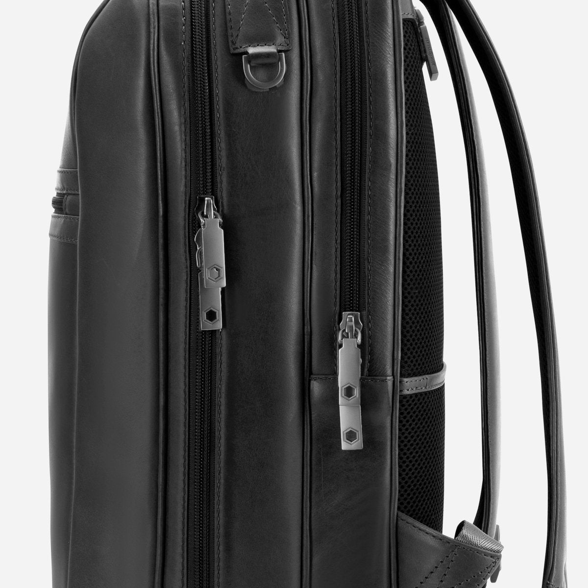 Montana colt men's leather backpack by Jekyll & Hide - product image 15