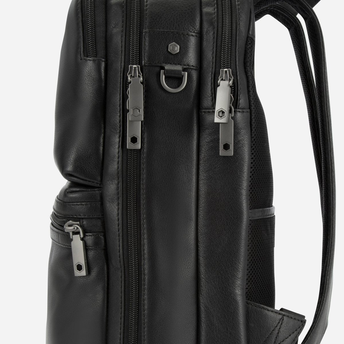 Montana colt men's leather backpack by Jekyll & Hide - product image 15