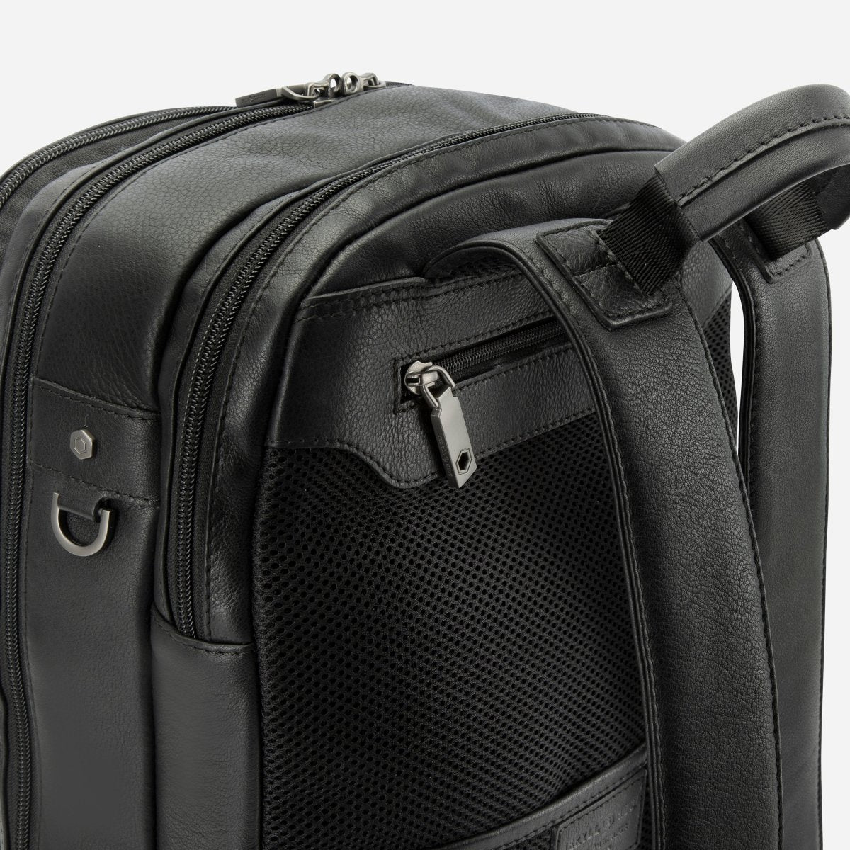 Montana colt men's leather backpack by Jekyll & Hide - product image 16