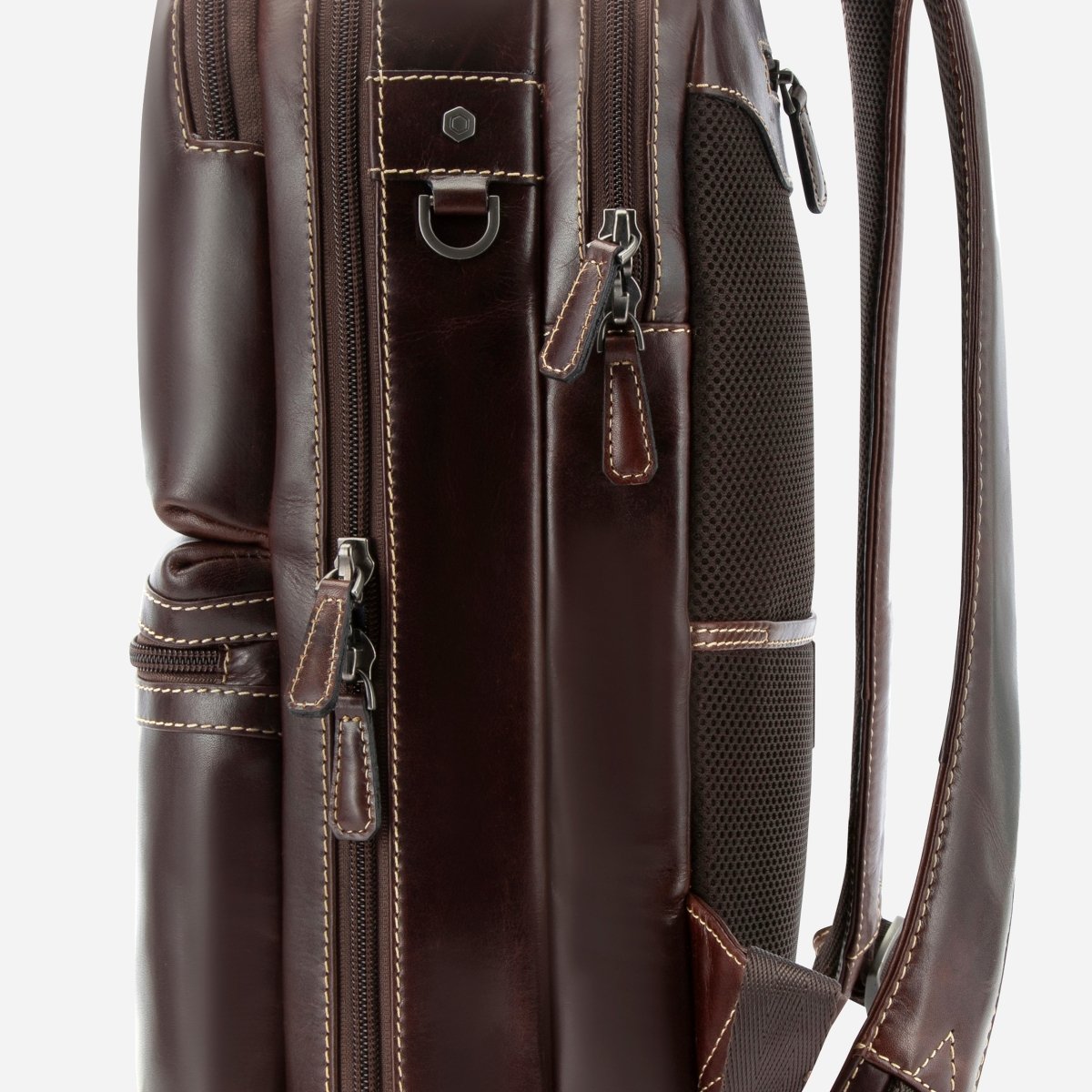 Montana colt men's leather backpack by Jekyll & Hide - product image 23
