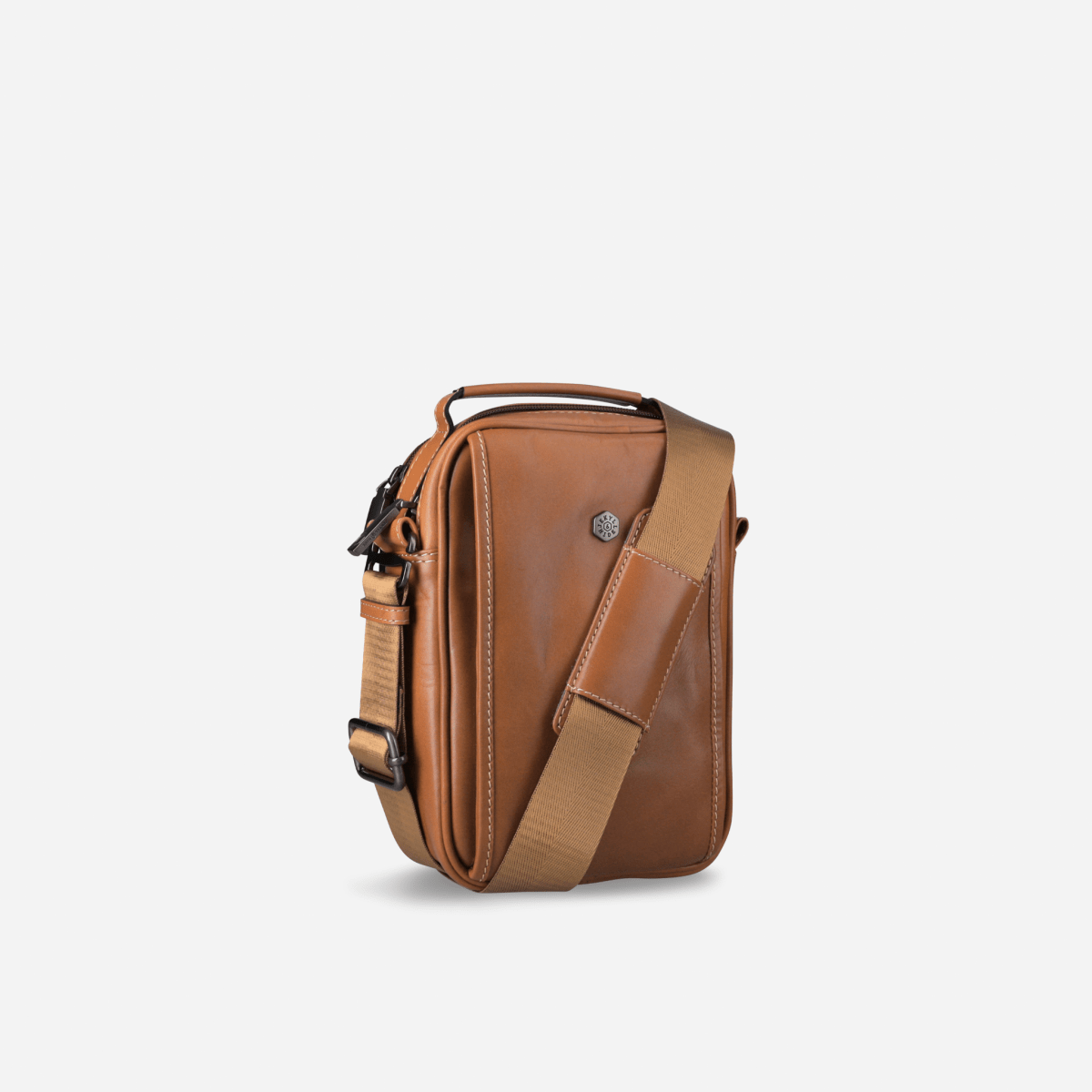 OXFORD black men's leather crossbody bag by Jekyll & Hide - side view