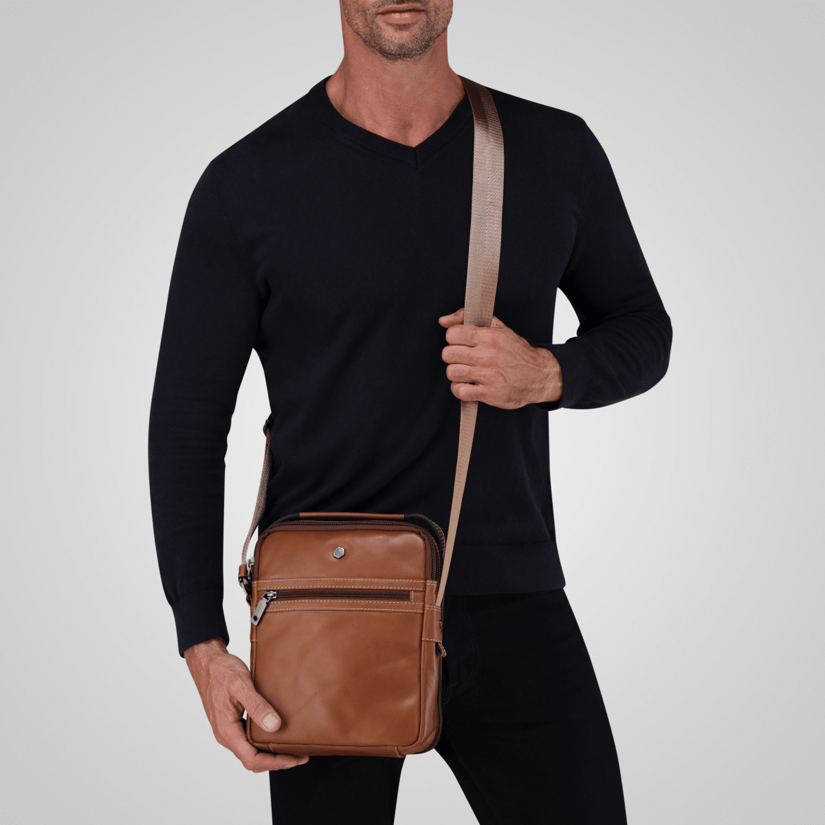 Norwegian Black Men's Leather Crossbody Bag | Jekyll & Hide