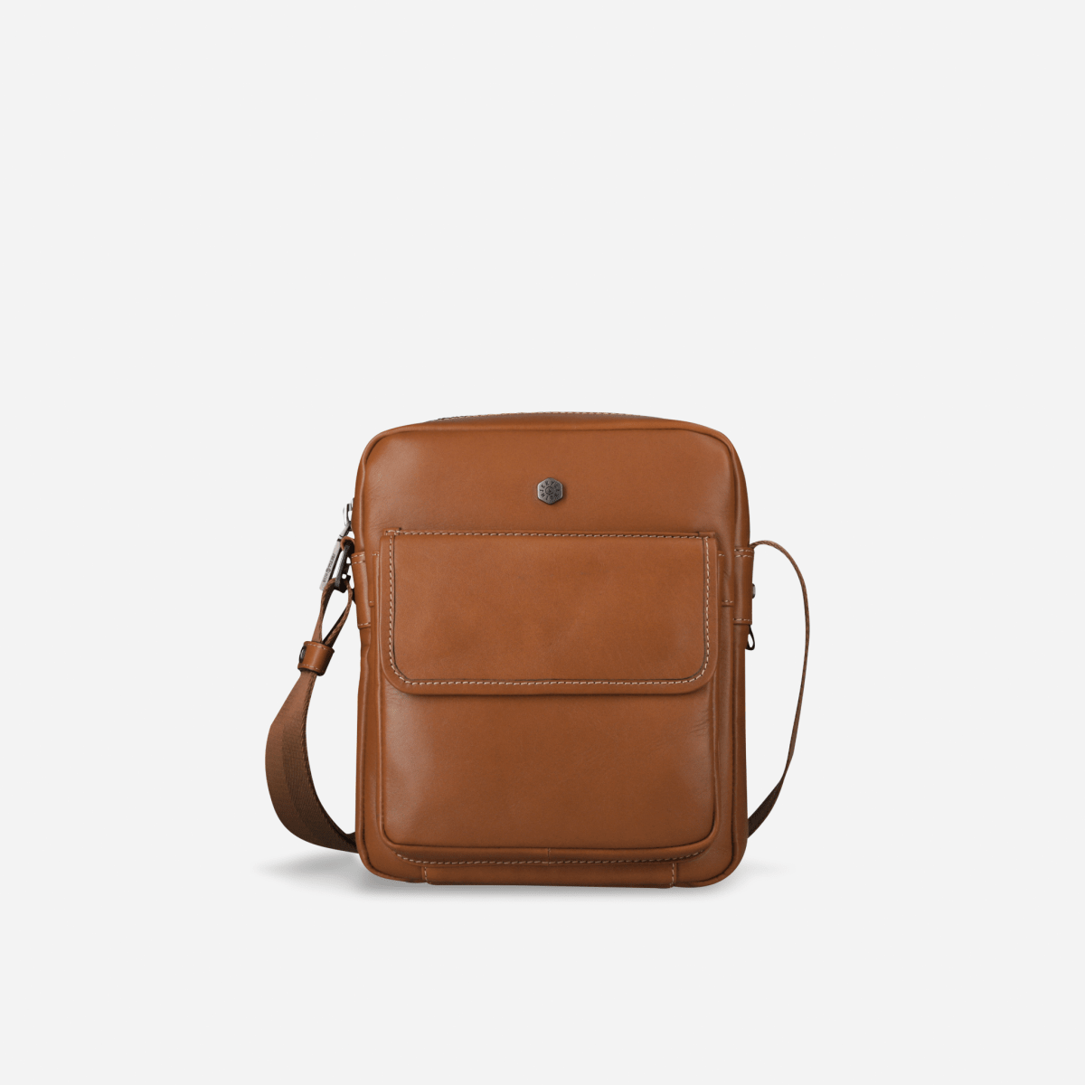 Norwegian black men's leather crossbody bag by Jekyll & Hide - close-up detail