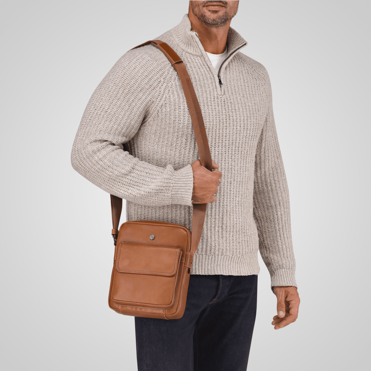 hini&m 4冊セット Norwegian Mocha Men's Leather Crossbody Organiser | Jekyll & Hide