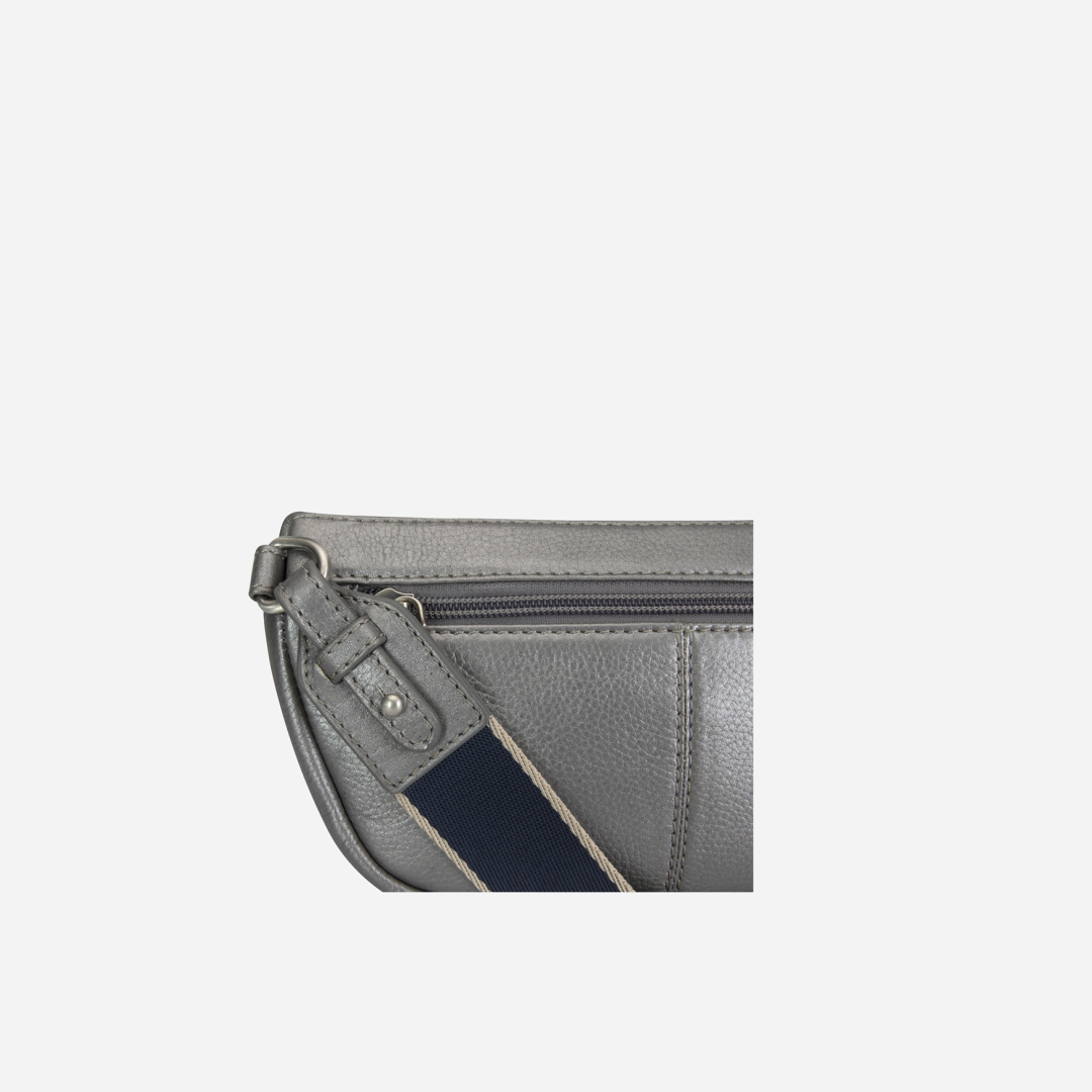 Slim Ladies Leather Waist Bag, Metallic Silver