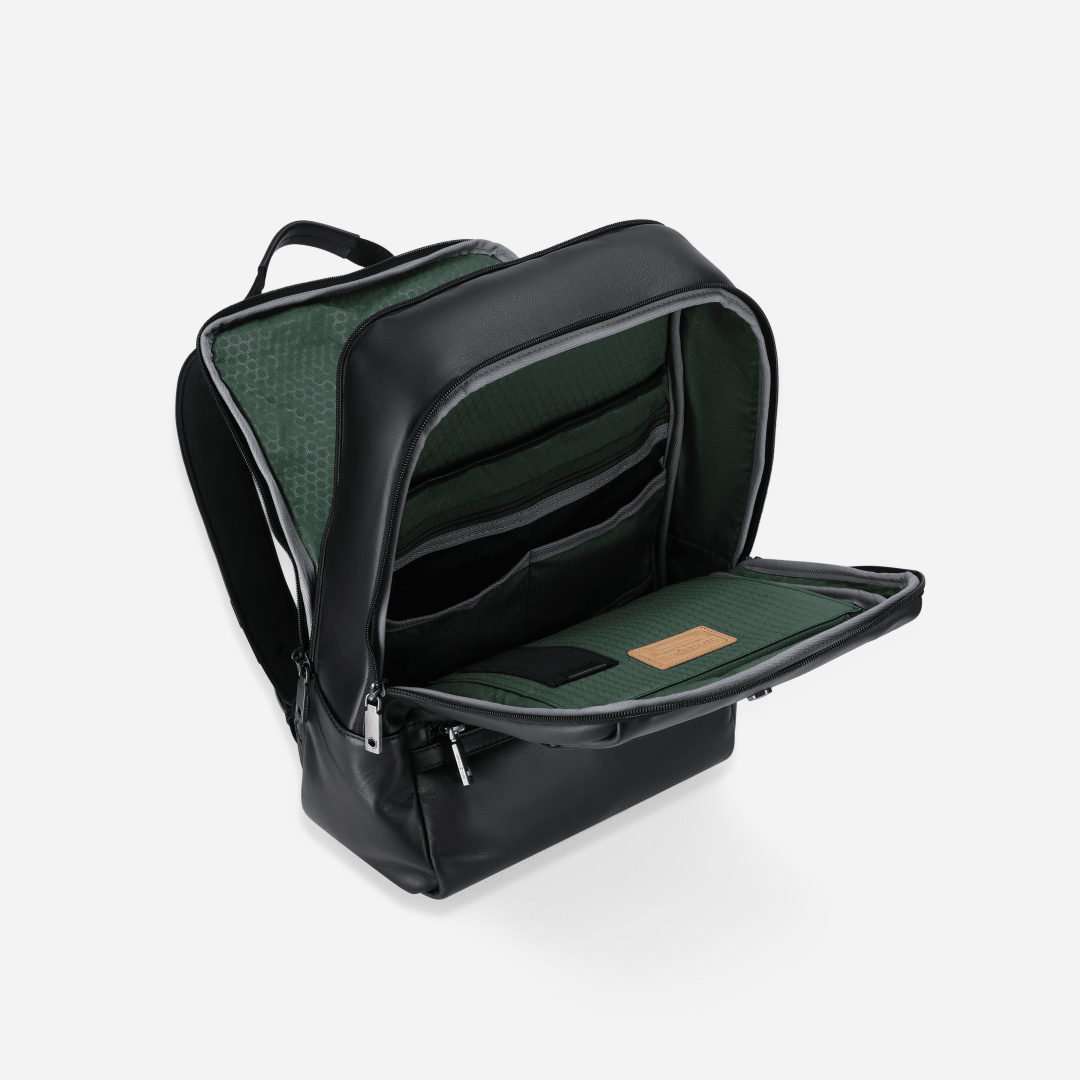 Jekyll and Hide 17-inch leather backpack in Black with padded laptop compartment and adjustable straps, side inside image
