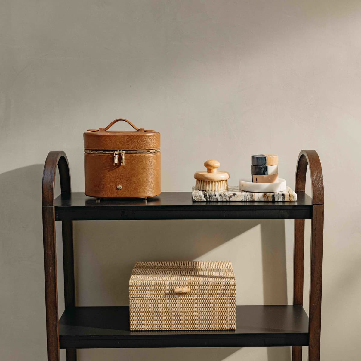 Geneva Vanity Case