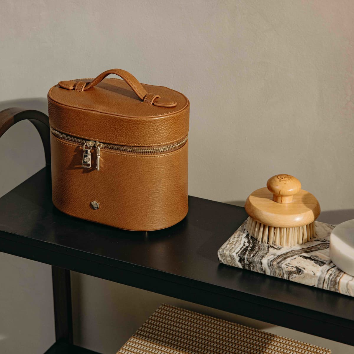 Geneva Vanity Case
