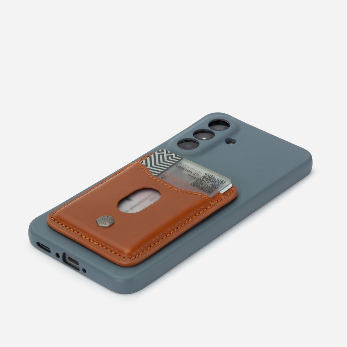 Thermo leather card holder by Jekyll & Hide - hardware detail