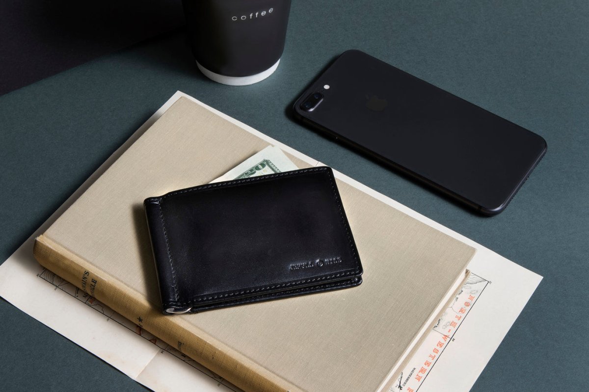 Traditional Oxford Leather Money Clip Wallet, Black - Jekyll and Hide SA