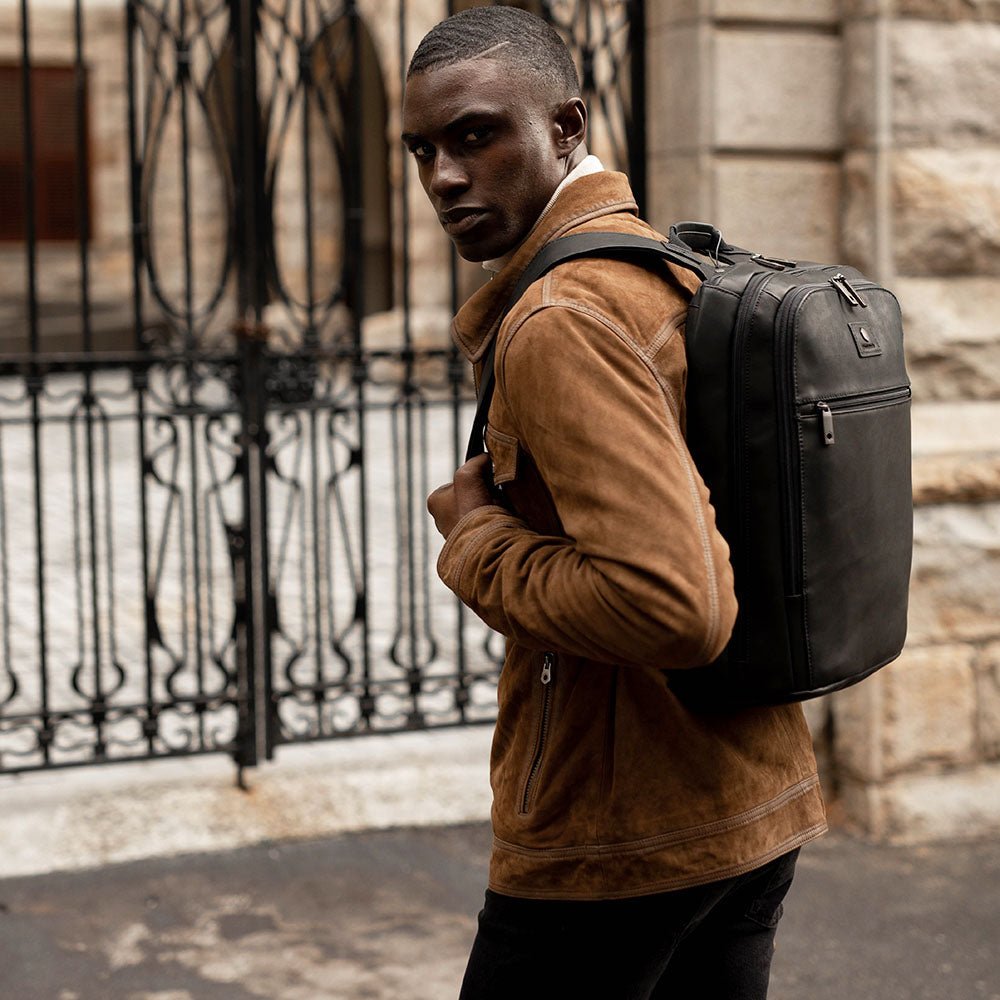 Overnight Business Backpack 45cm, Black - Jekyll and Hide SA